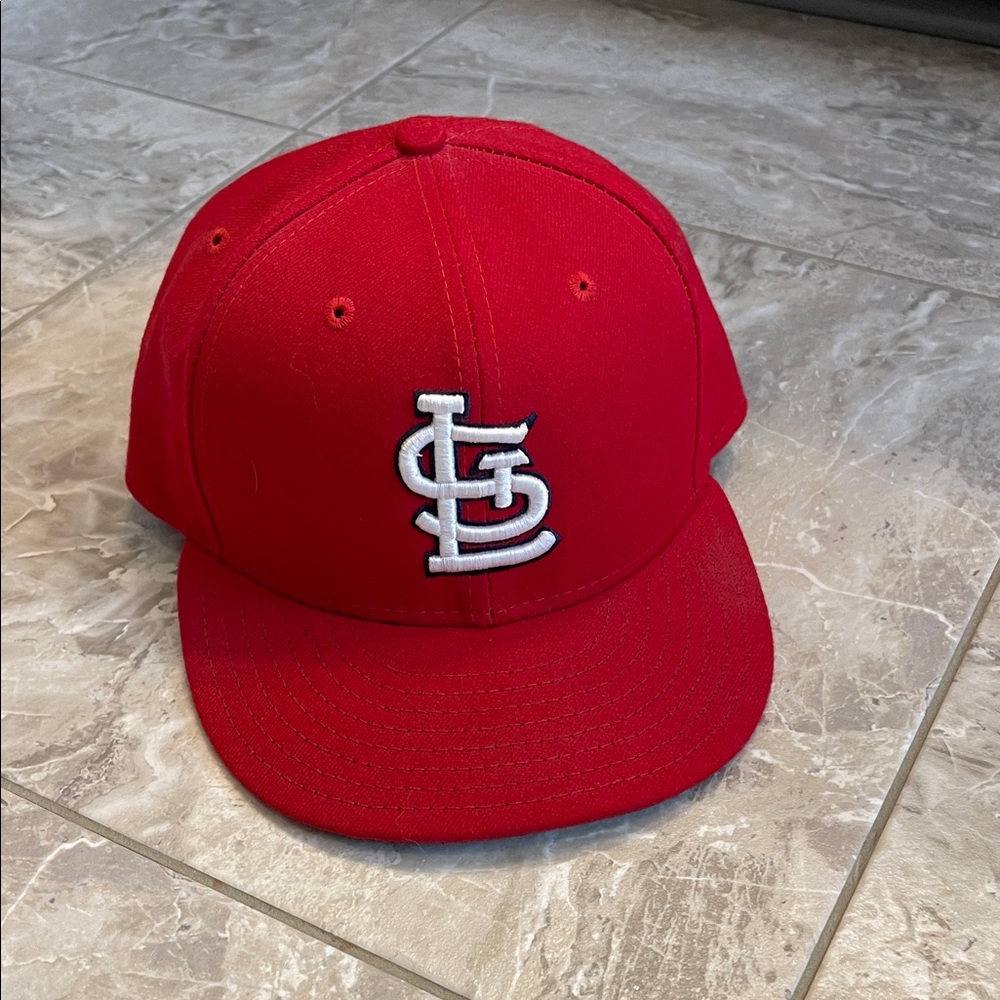ST LOUIS CARDINALS 59Fifty SIZE 7 Baseball Cap with Logo